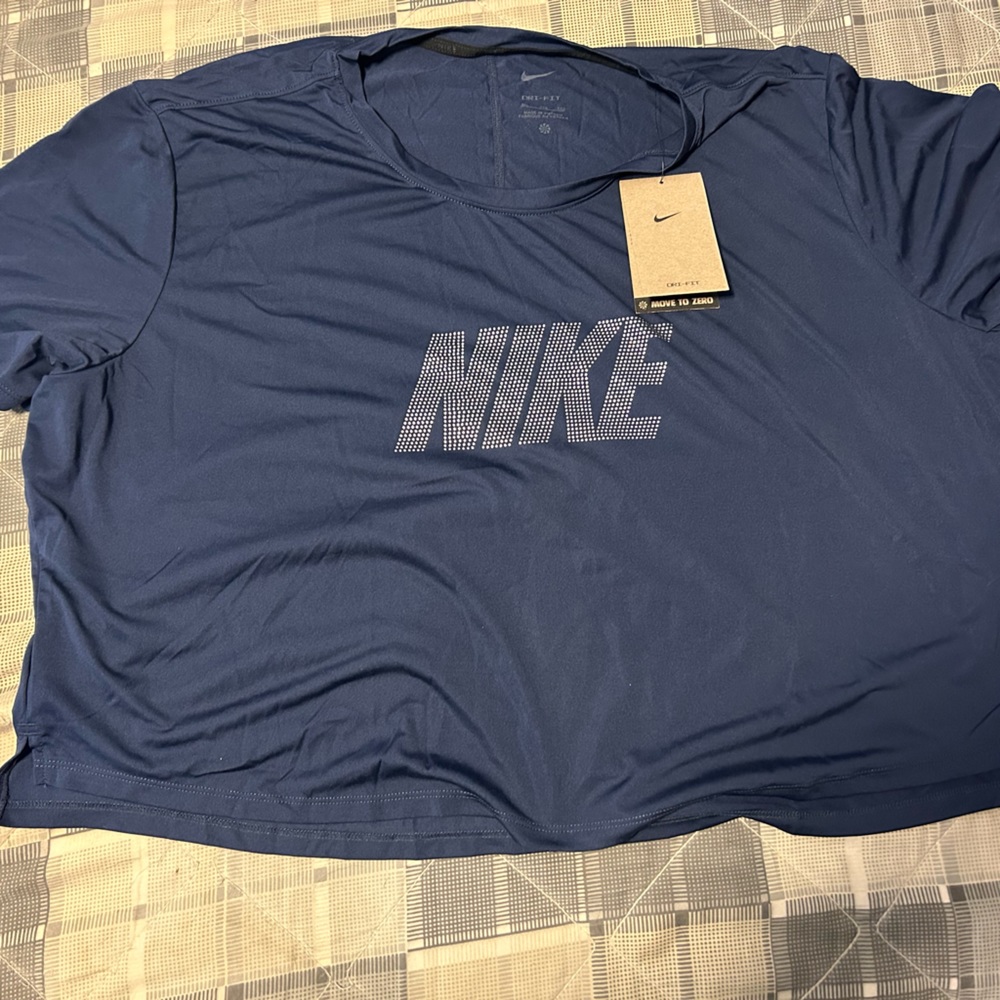 Women’s Nike Dri Fit workout top
